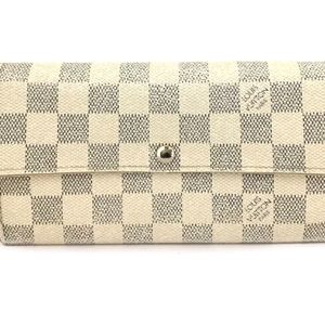 Authentic Louis Vuitton Damier Sarah Long Bifold Wallet